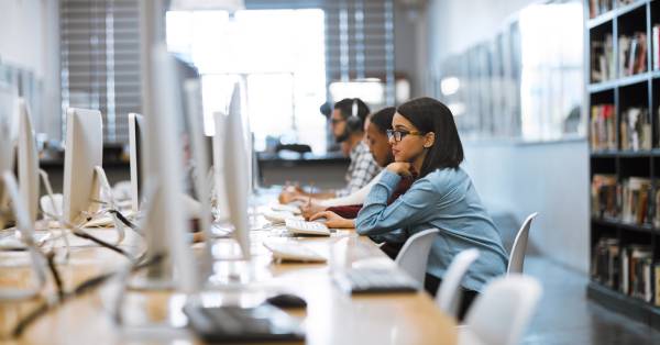 AWS Redshift Migration for Powerful Business Insights - featured image.