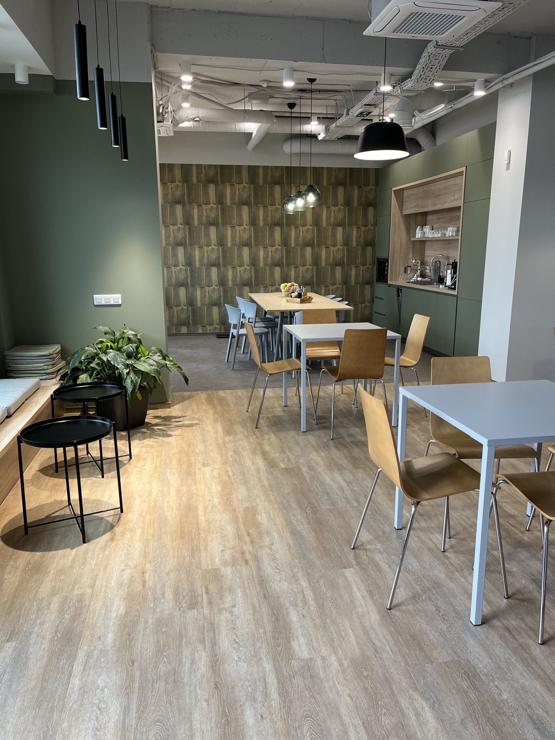 sofia-office-3
